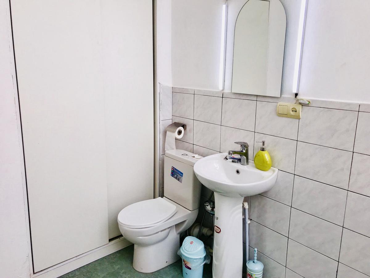 Check-In Apartment Near Fountain Square Vidadi Str Baku Exteriör bild