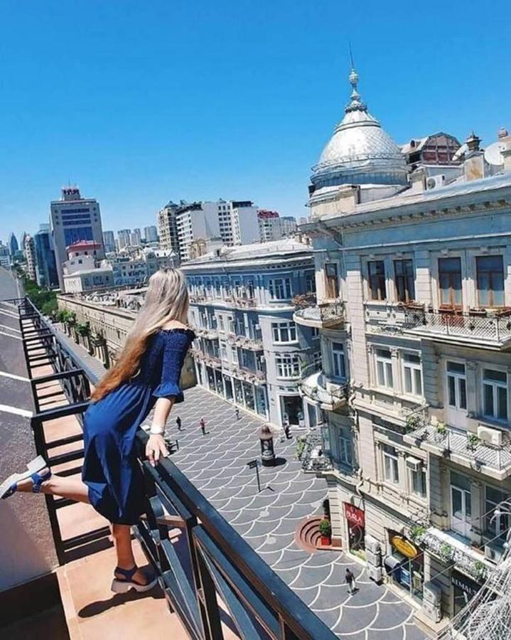 Check-In Apartment Near Fountain Square Vidadi Str Baku Exteriör bild